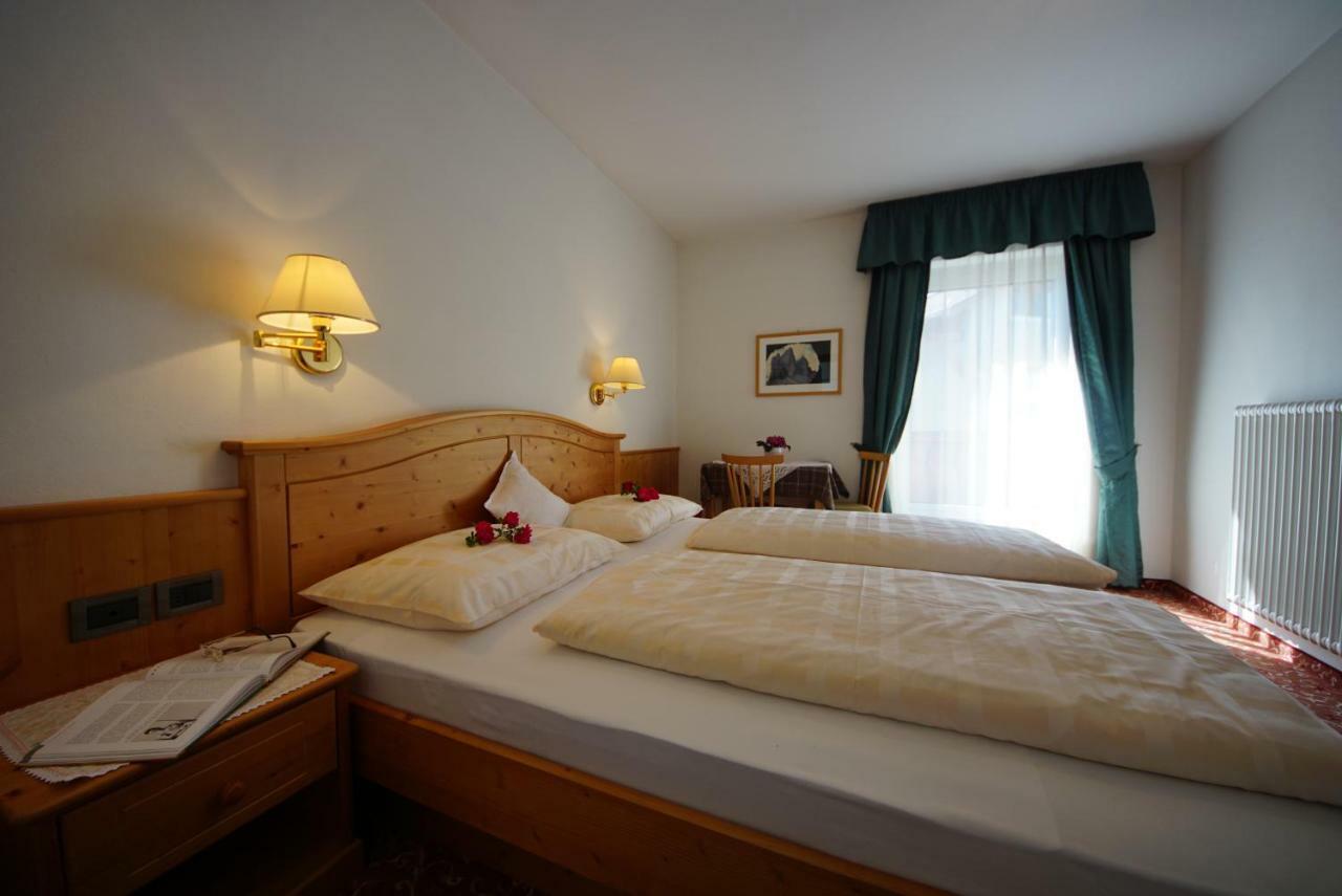 Garni Flurida Bed & Breakfast Badia  Exterior photo